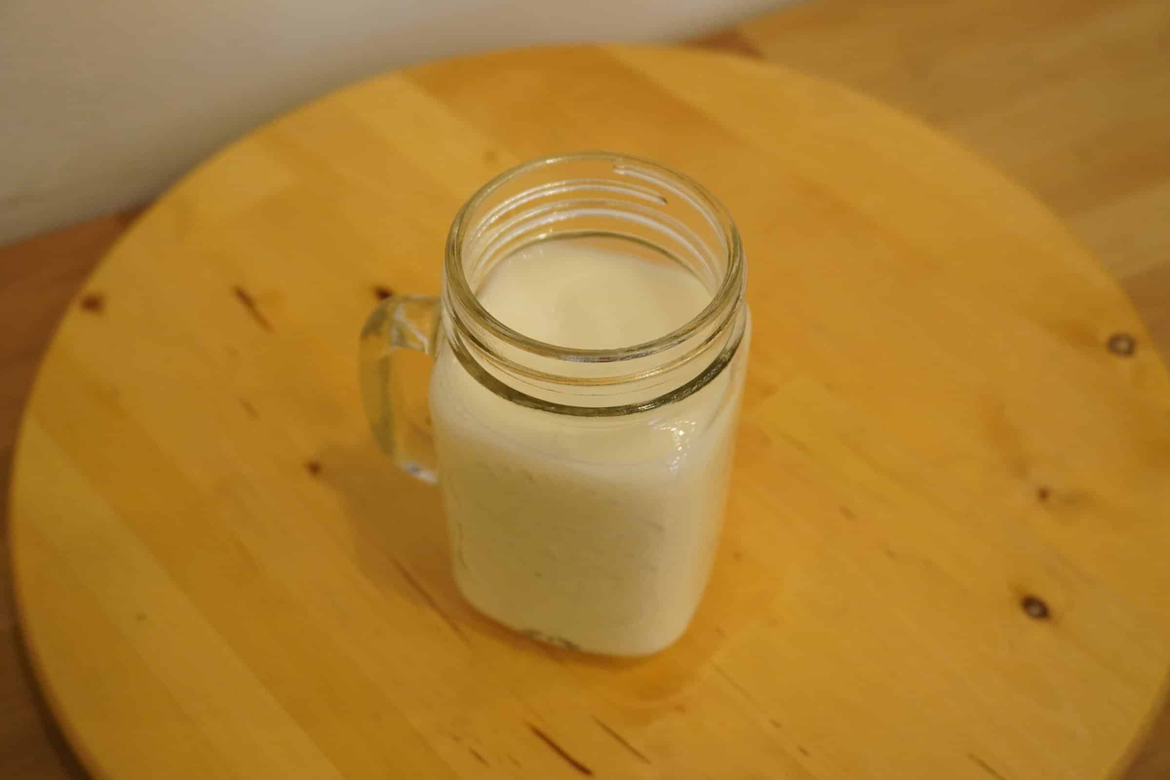 Selbstgemachte Hafermilch